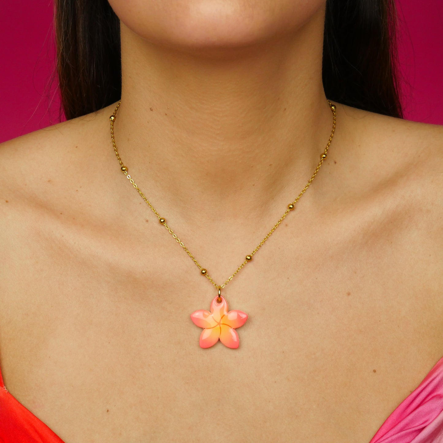 LITTLE PLUMERIA necklace - fiery orange