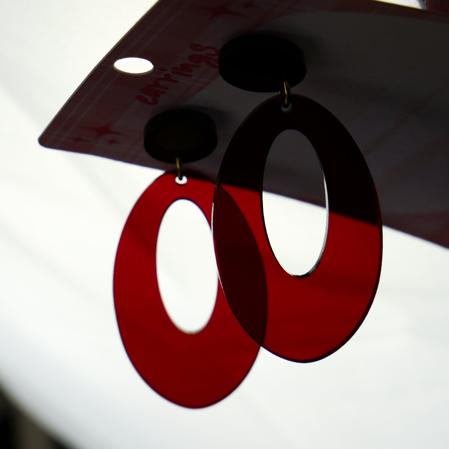 RETRO OVAL - red vinyl