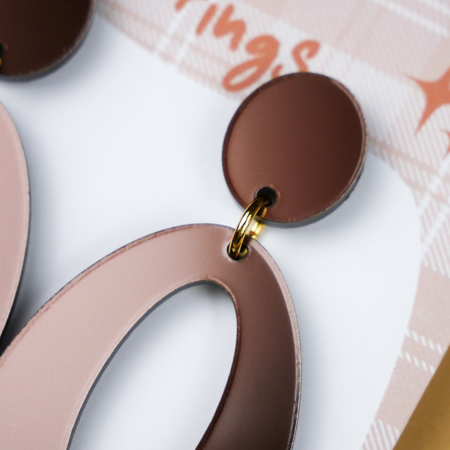 RETRO OVAL - glazed brown