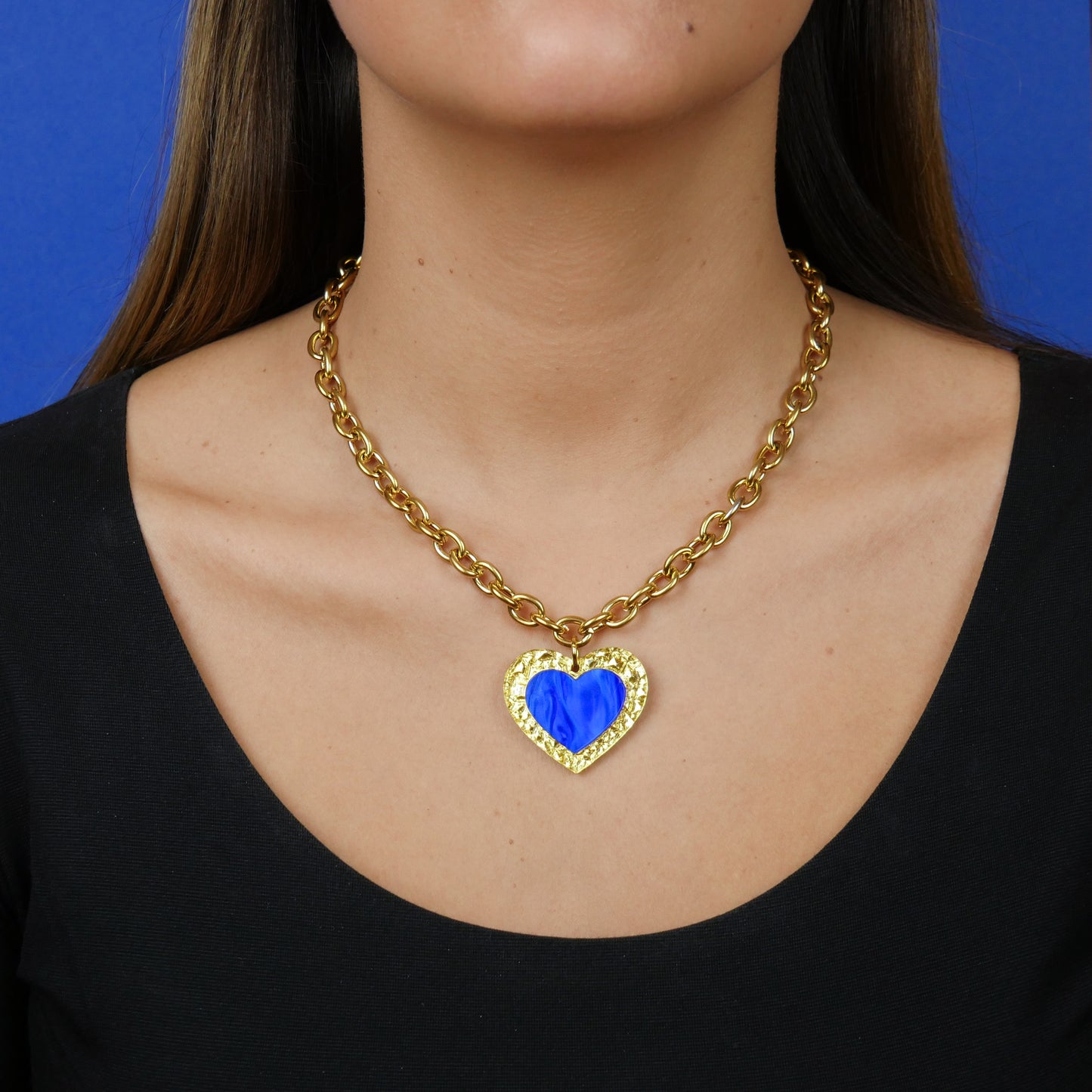 ANTIQUE HEART NECKLACE - royal blue