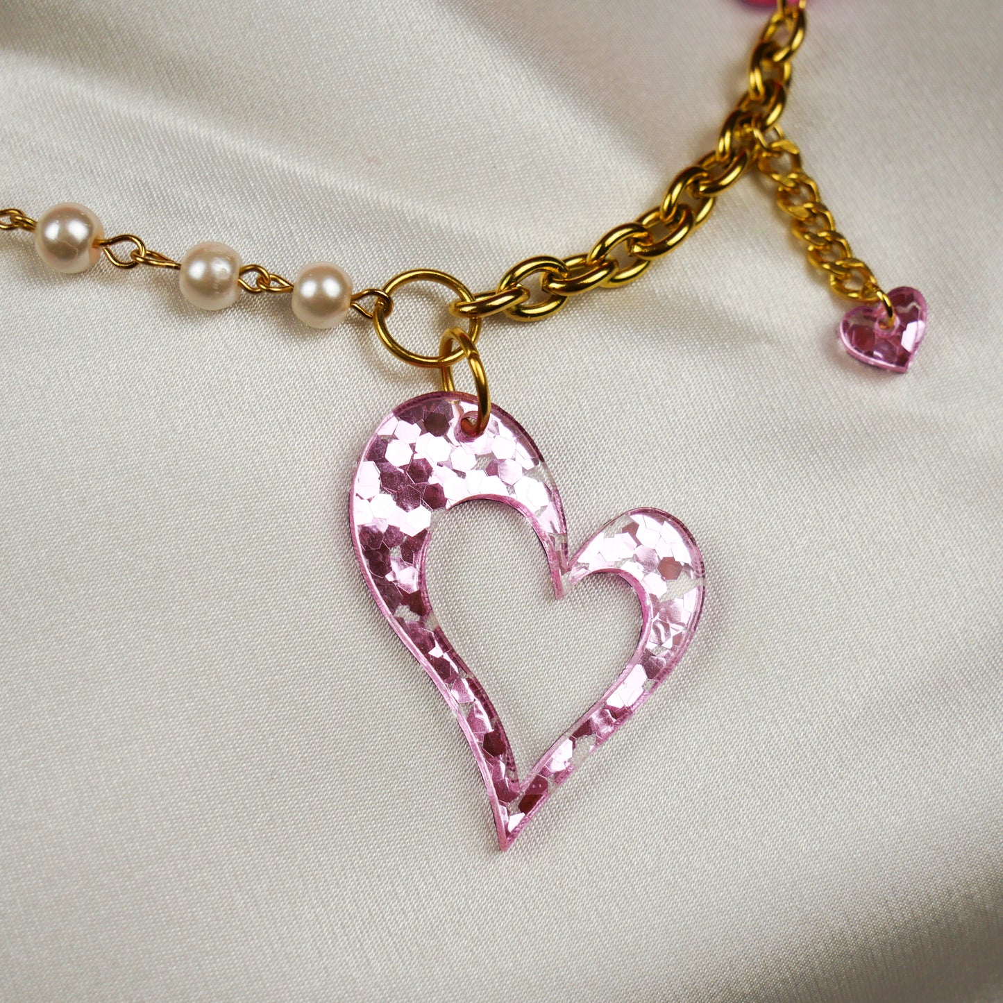 ENAMOURED - pink glitter