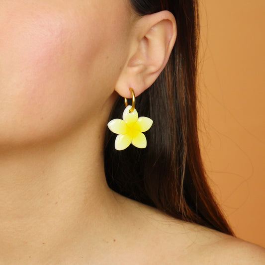 LITTLE PLUMERIA - butter yellow