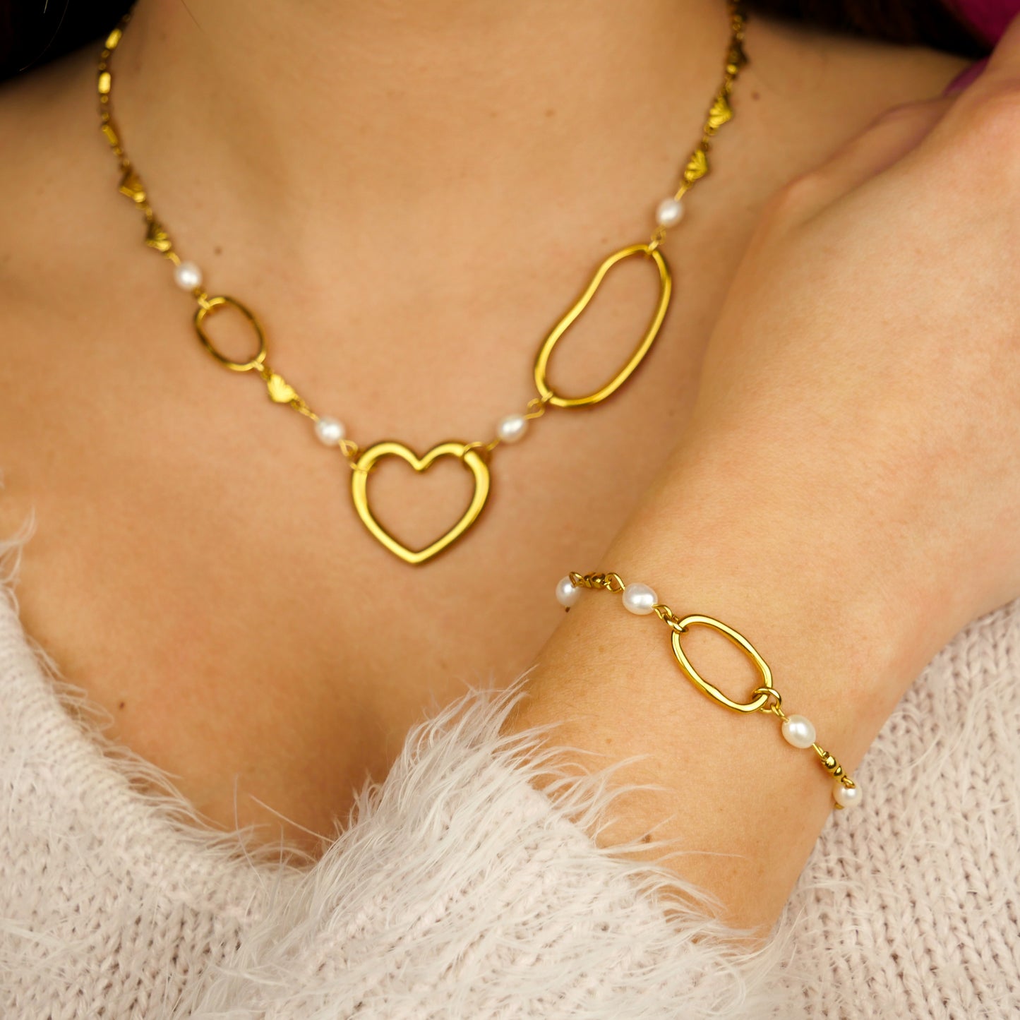 IDYLLE - coffret doré (collier & bracelet)