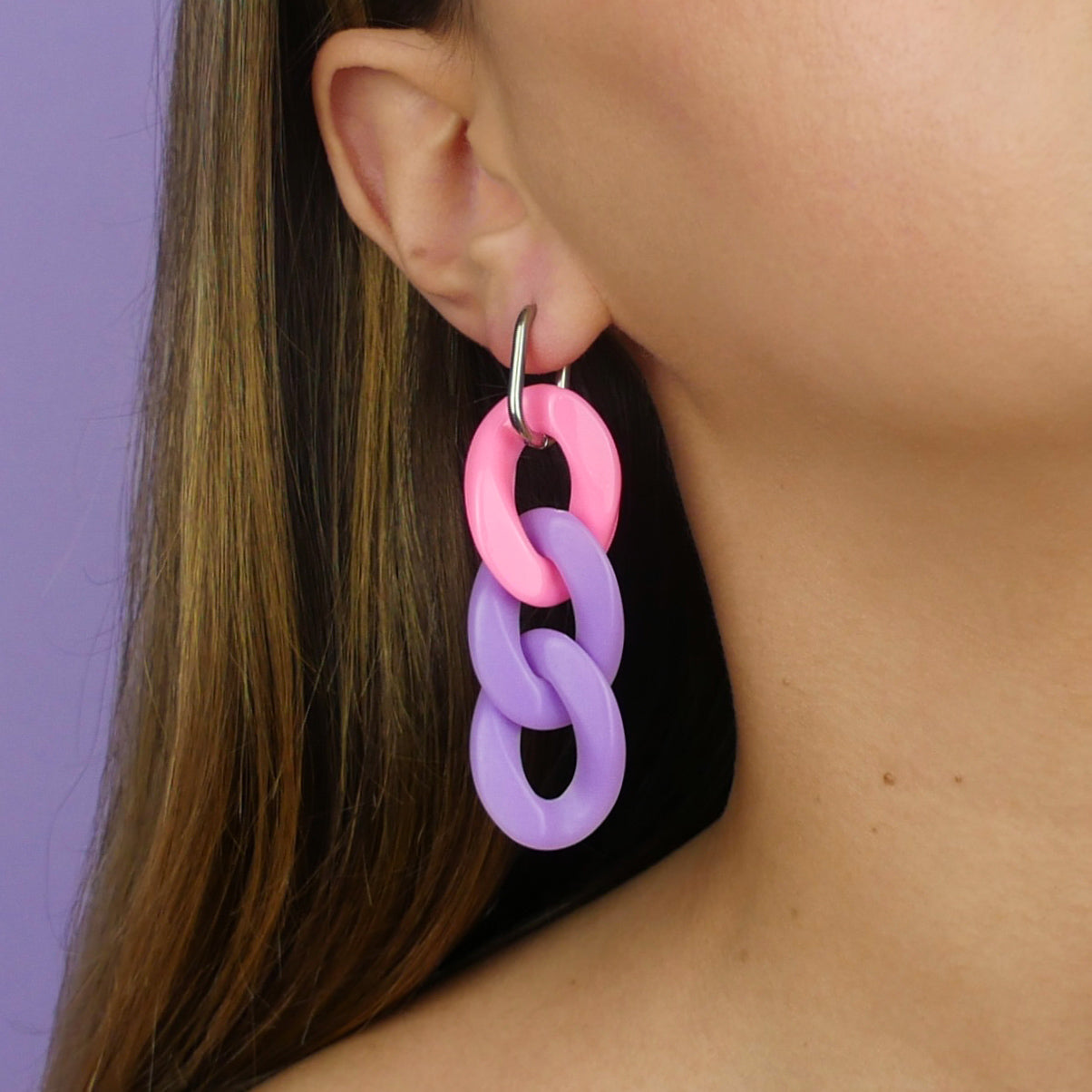 ACRYLIC CHAIN EARRINGS - purple & pink