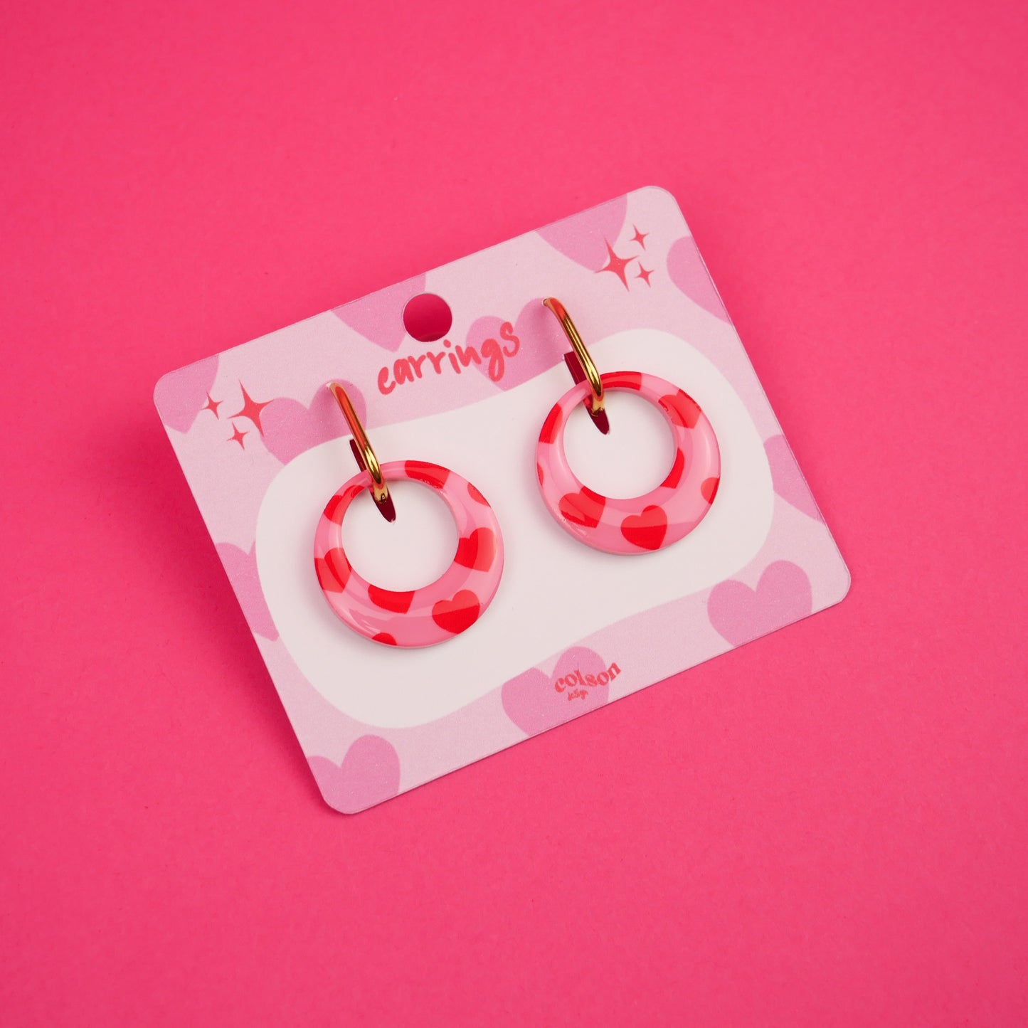 ROUND DANGLE - heart print