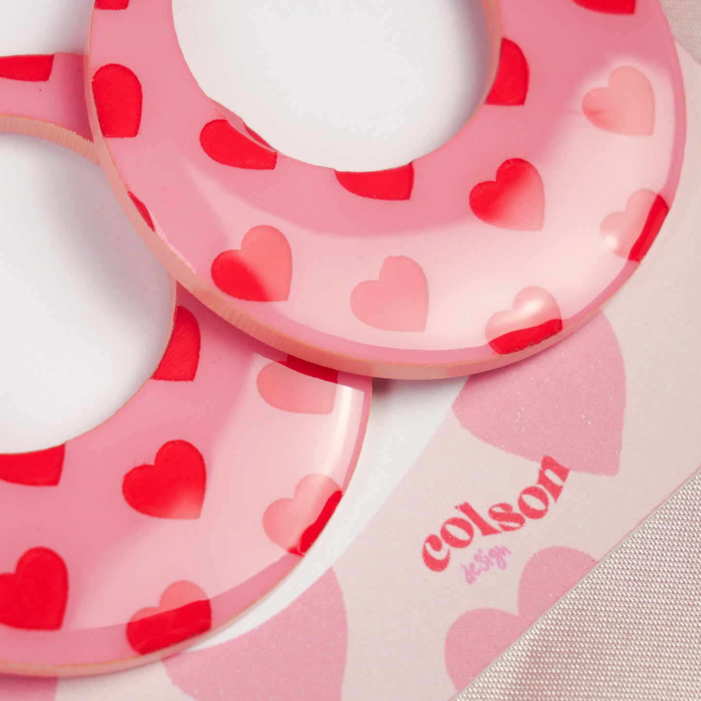 ROUND HOOPS - heart print