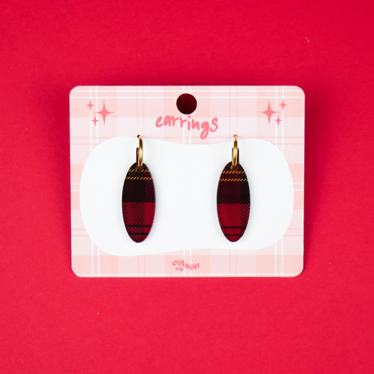 OVAL DANGLE - red tartan