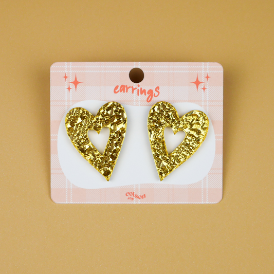 LONG HEART STUDS - gold texture