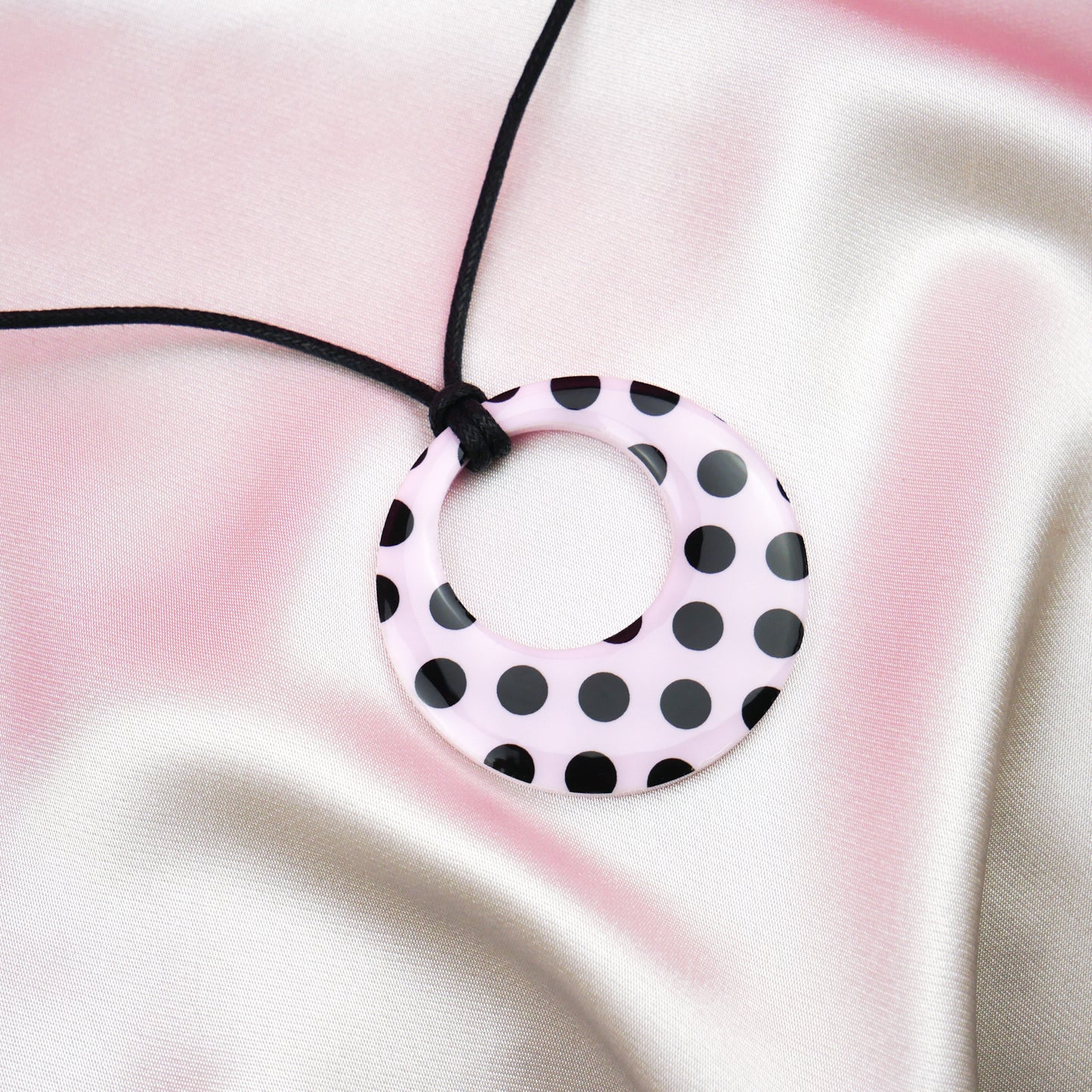 ROUND PENDANT necklace - pink polka dot
