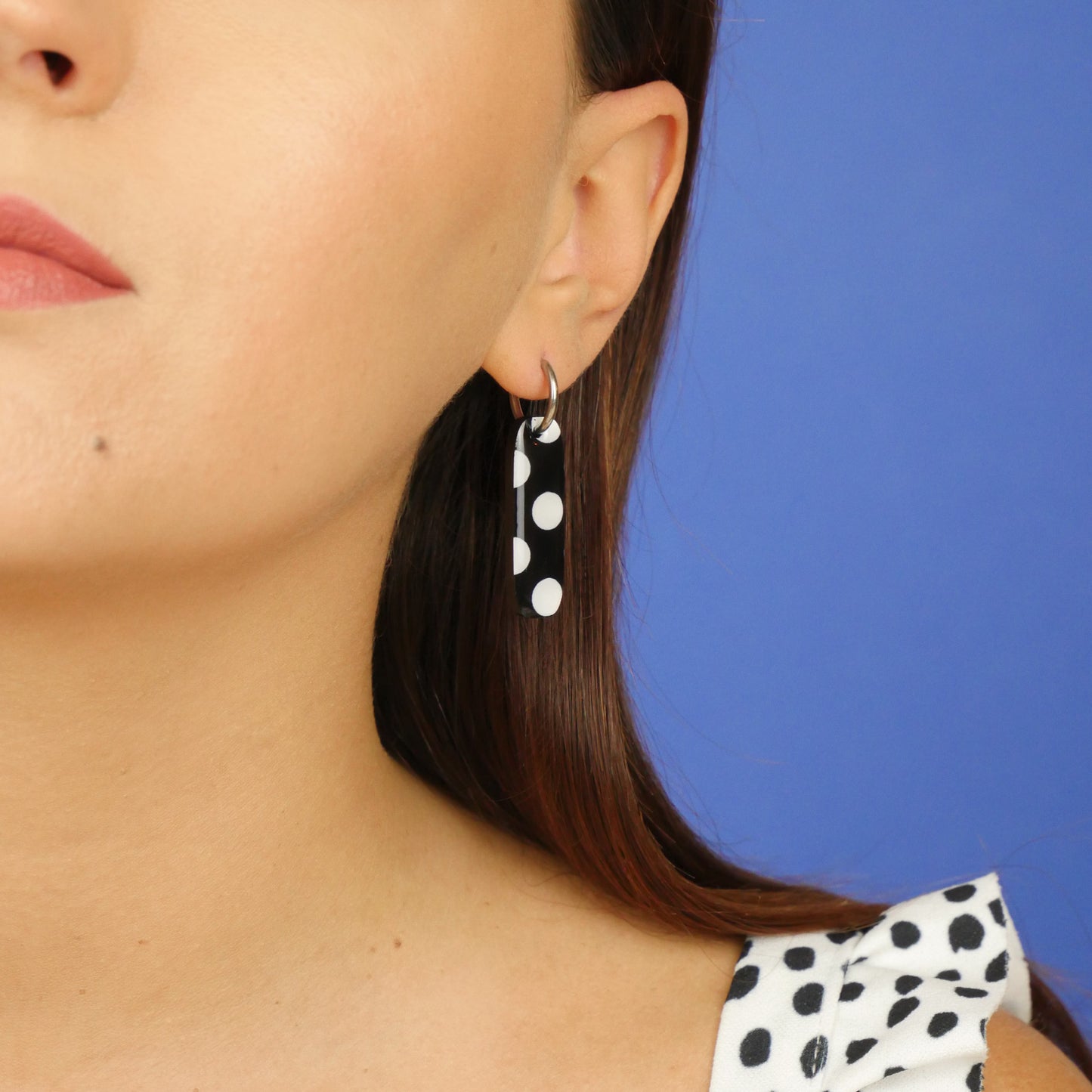 LONG DANGLE - black polka dot