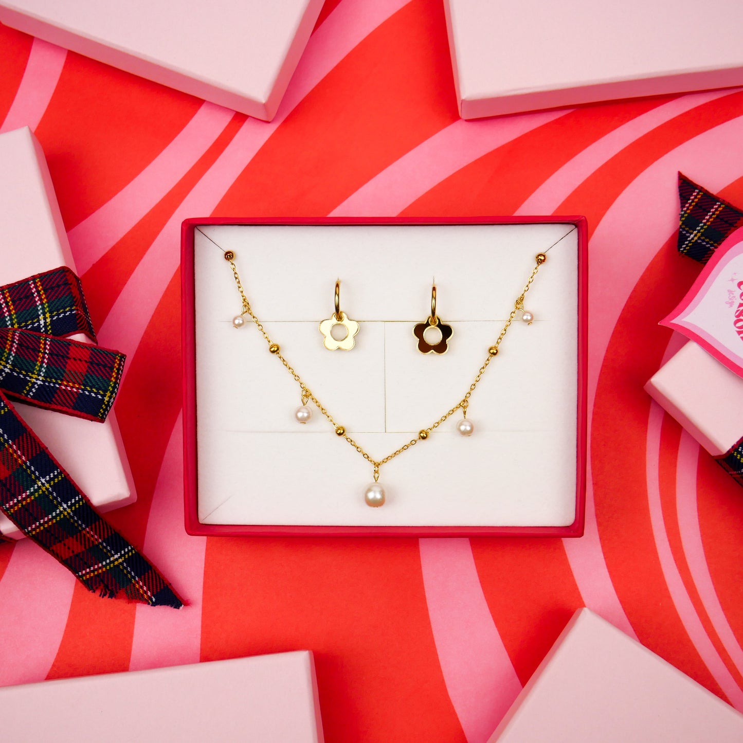 DAINTY - coffret doré