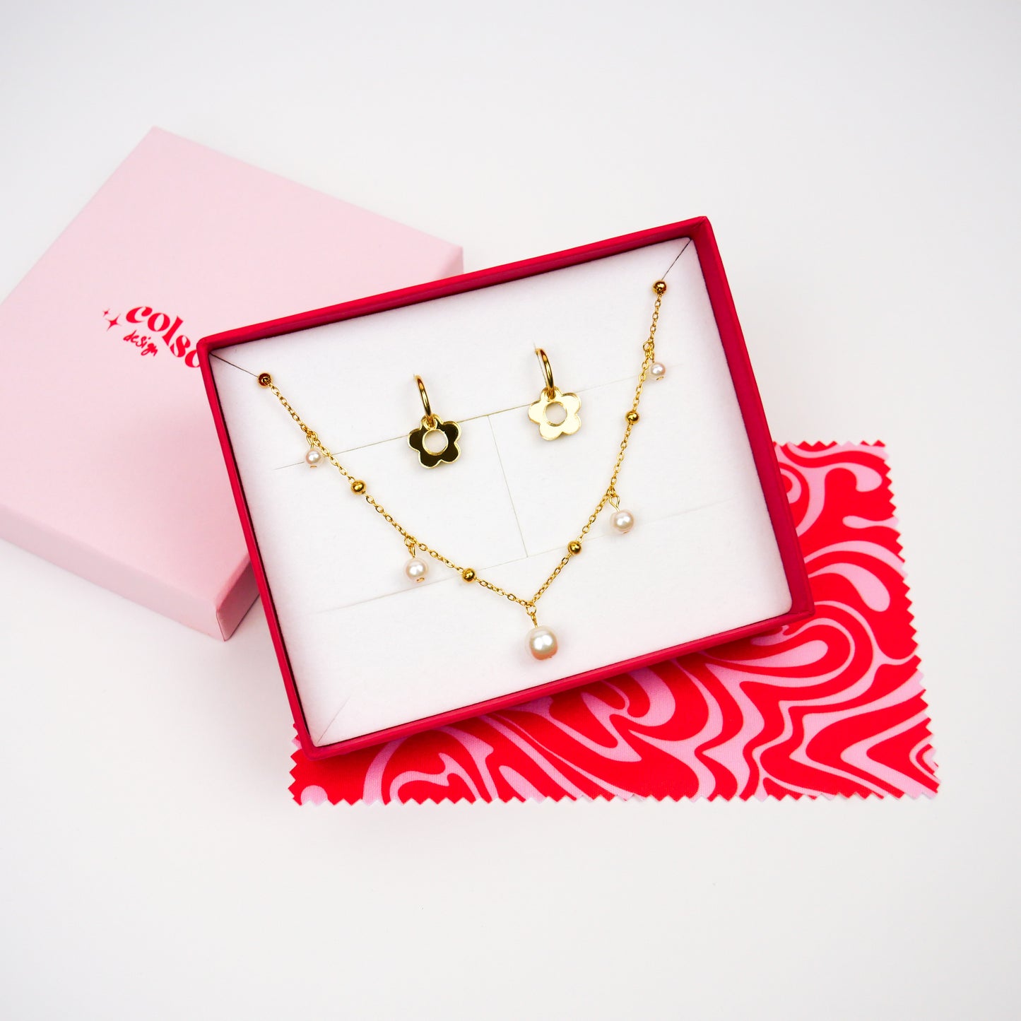 DAINTY - coffret doré