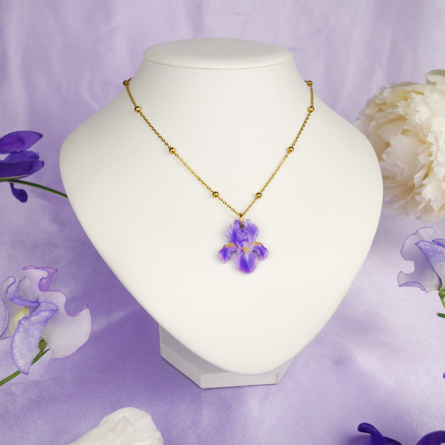 WILD IRIS - small chain necklace