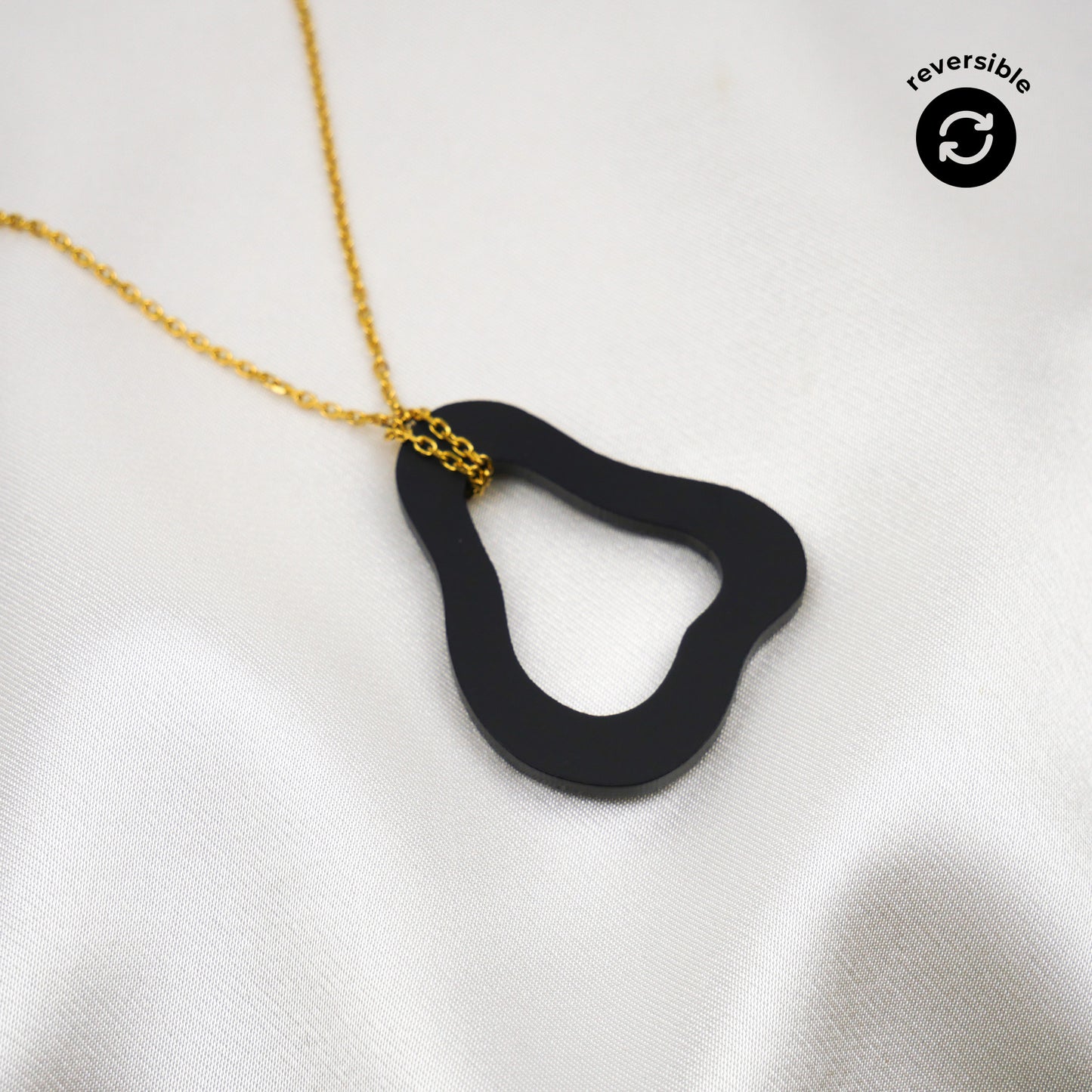 FORMA necklace - black polka dot